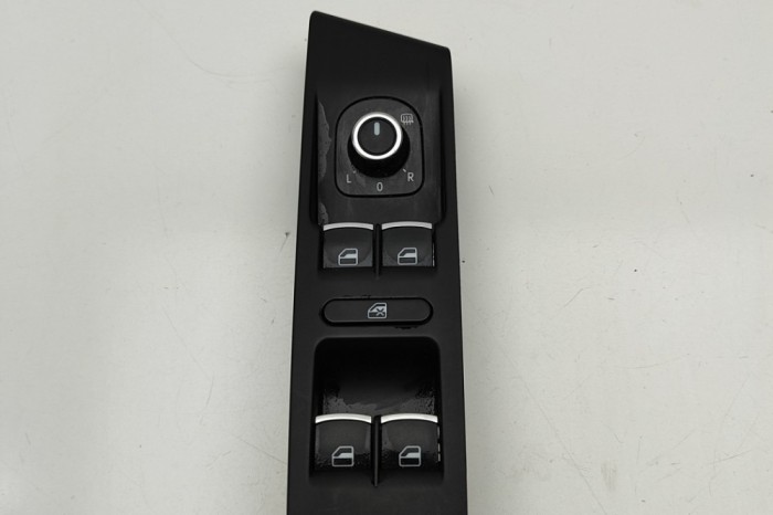 VW PASSAT Variant B7 365 2013 OEM: 3AB857857A SKU: 29264024