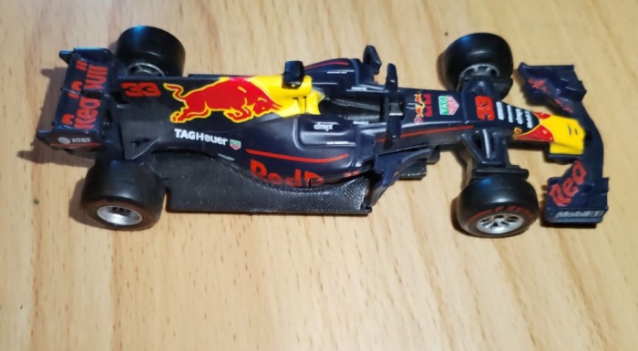 Formula 1 RedBull 1/43 Burago impecabila Daniel Ricciardo Diecast Model Car T4