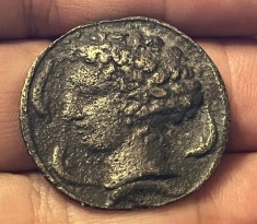 Moneda (posibil) antica