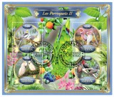 Cumpara ieftin Timbre Madagascar 2022, Papagali (2), Set Complet, Colita + Bloc, Straine dupa 1950