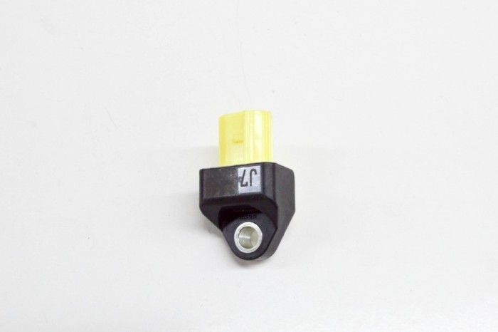 Senzor de impact dreapta spate LEXUS RX _L2_ 2019 OEM: 89831-28040 20485155