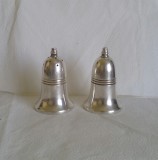 Rafinament britanic &ndash; solnite vintage argintate