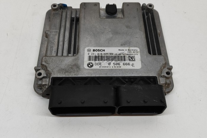 Unitate de control motor MINI CLUBMAN R55 2010 OEM: 8506666,0281016585 | 32007987