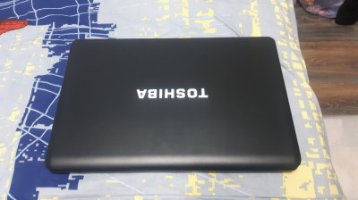 Toshiba Satellite C660/15.6&amp;quot; LED/4 GB/i5 a 2 gen/Baterie 2 ore/SSD foto