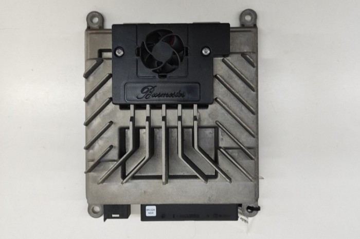 Amplificator de sunet MERCEDES-BENZ S W222, V222, X222 2015 OEM: A2229004511,A2229014704,A2229026410 22828201