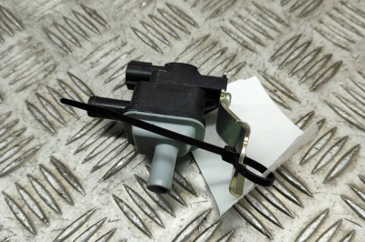 Supapa solenoid LEXUS ES _Z10_, _A10_, _H10_ 2021 OEM: 90910-12279,136200-7110 23353350 foto