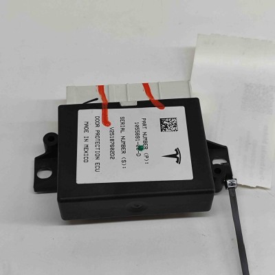Modul de control ușă st&amp;acirc;nga spate TESLA MODEL X 2018 OEM: 1055891-00-D 30386483 foto