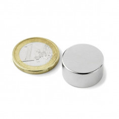 Magnet neodim disc Ø20&#215;10 mm, putere 11 kg, N42