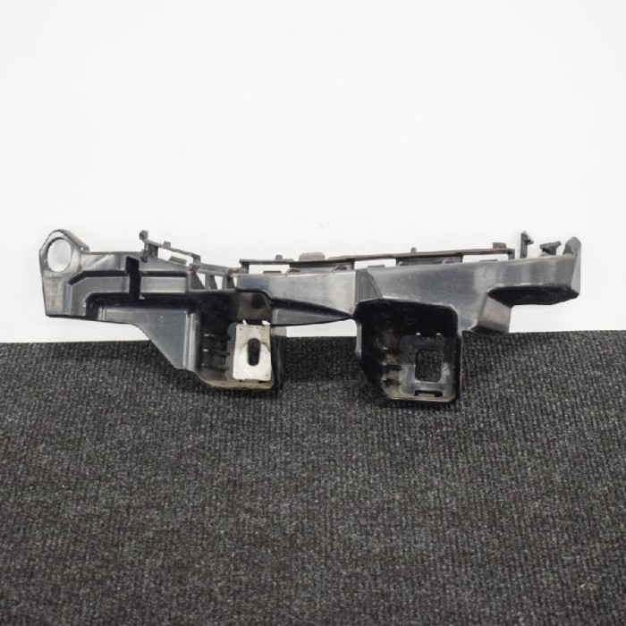 Suport bara de protecție dreapta spate MERCEDES-BENZ C W205 2015 OEM: A2058850465 3625361
