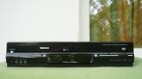 Video recorder VHS combo cu DVD player Toshiba SD-38 stereo Hi-Fi, SCART cu RGB