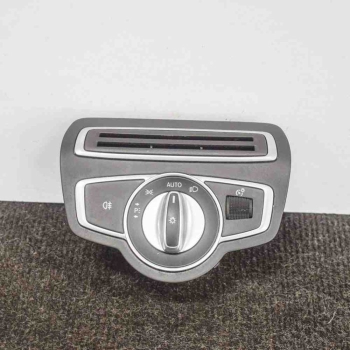 Modul de control comutator faruri MERCEDES-BENZ GLC X253, C253 2018 OEM: A2058210059,A2059880015,A2059051810 10807351