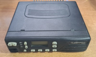 Stație radio mobilă profesională Motorola GM-600 model MD534AB (fără microfon) foto