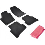 Covorase auto din mocheta Umbrella pentru Skoda Fabia III (2014-2021) + Laveta Microfibra 30X40 Cm