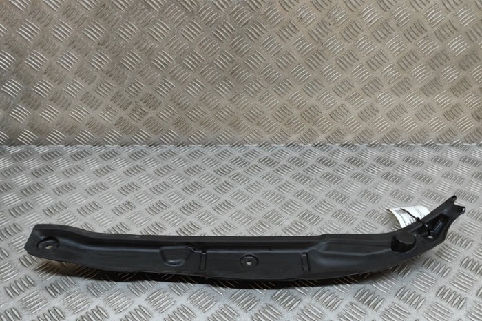 Aripa de plastic dreapta față AUDI A6 C8 Avant 4A5 2024 OEM: 4K0821112 | 31300749
