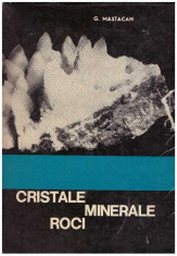 Cristale, minerale, roci foto