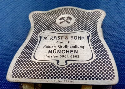 C933-I-Clema veche Carte marca M. RAST &amp;amp; Sohn Munchen gravata manual executata. foto