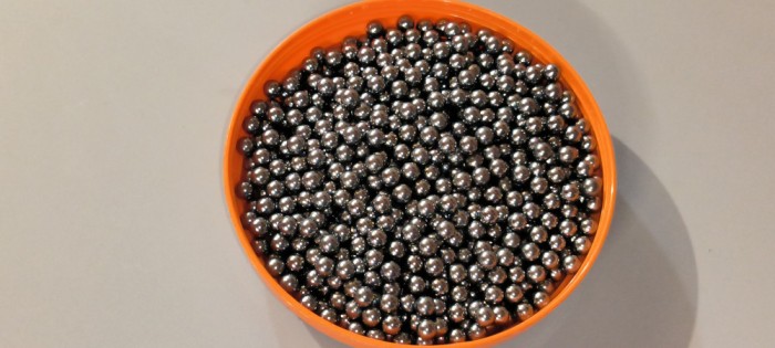 1.000 BILE DIN OTEL DIAMETRUL 6.35 MM - 1 GRAM ( NU AIRSOFT ) PT PRASTIE