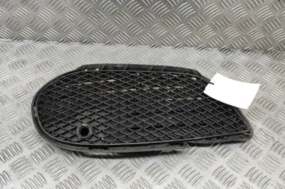 Grila st&amp;acirc;nga față MERCEDES-BENZ C W205 2013 OEM: A2058854023 30187259 foto