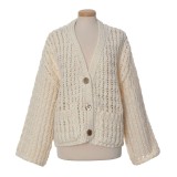 Cardigan crem tricotat cu nasturi mari