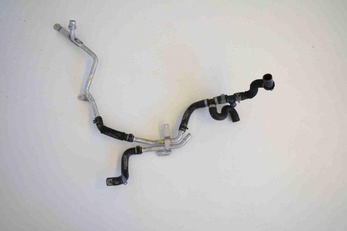 Furtun AUDI Q7 4M 2016 OEM: 4M0819377N,4M0265340N,4M0265374R,4M0121449,4M0121485BC