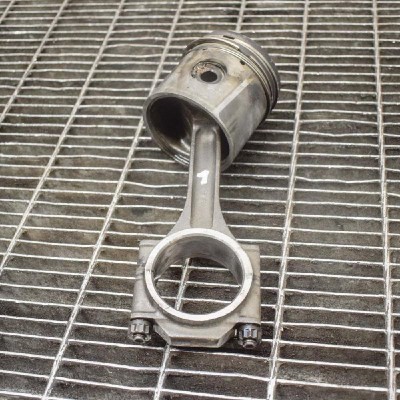 Piston LAND ROVER DISCOVERY I LJ 1996 OEM: ERR2410,HRC2354 10779712 foto