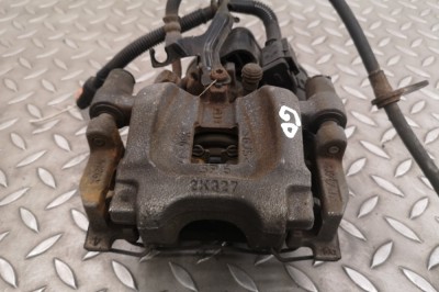 Etrier de fr&amp;acirc;nă dreapta spate JAGUAR E-PACE X540 2018 OEM: FK72-2K327-BE 25421579 foto