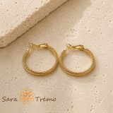 Cumpara ieftin Cercei Maelle , cercei rotunzi cu textura diamantata, placaj triplu cu aur 14K, 2,5 cm