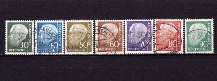 ✅(S39) Germania 1956 , uzuale - Presedintele Th. Heuss , serie , stampilata