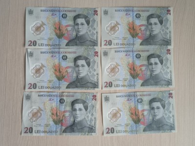 V&amp;acirc;nd Bancnote de 20 de lei foto