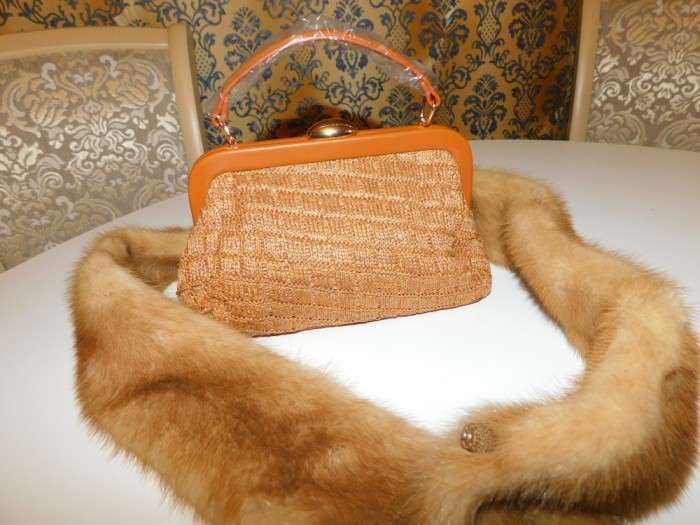 Esarfa dama nurca aurie, poseta noua cadou