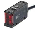 Senzor Fotoelectric Reflexiv OMRON E3S-AD13 Rază 100mm NPN
