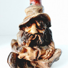 Sticla veche vintage Amaretto in sculptura imitatie lemn, barbat cu pipa Italia