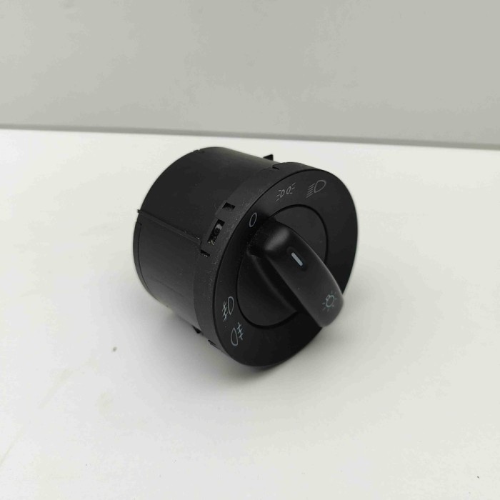 Modul de control comutator faruri VW CADDY IV Furgon SAA, SAH 2019 OEM: 1K0941431E 30479766