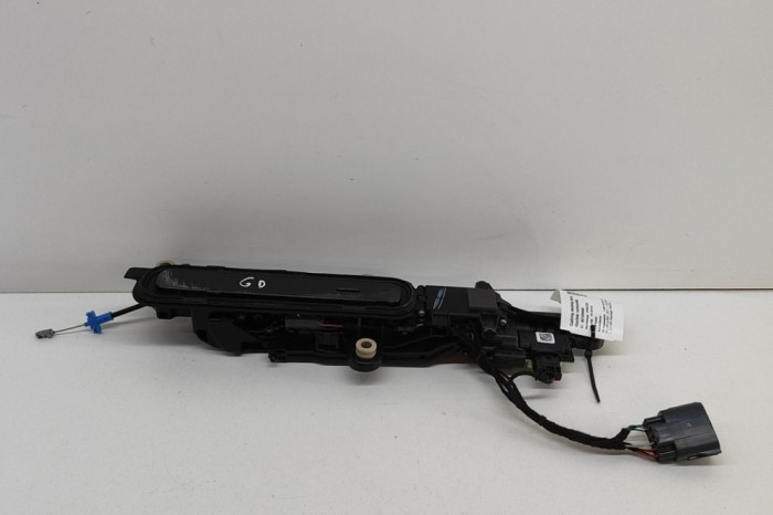 M&acirc;ner exterior ușă dreapta spate LAND ROVER RANGE ROVER VELAR L560 2018 OEM: J8A2-26600-AC,JD93-26600-AC,K8D2-26600-AA,K8D2-26600-BA,J8A2-266B72-AD8LM