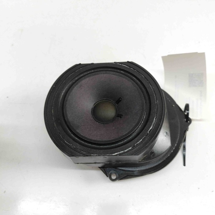 Difuzor ușă st&acirc;nga față VW PHAETON 3D_ 2003 OEM: 3D0035453 32593788