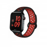 Curea de silicon perforata ceas Apple Watch 5 4 3 2 1 42/44 mm - negru cu rosu