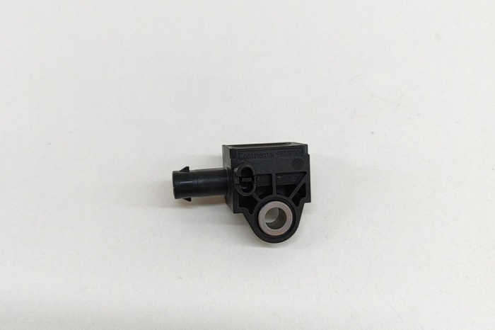 Senzor de impact st&acirc;nga față SKODA SUPERB III 3V3 2018 OEM: 5Q0959651B | 26304856