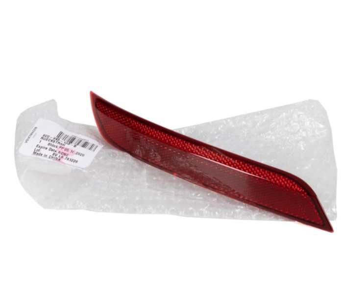 Element reflectorizant catadioptru Bara Spate VW POLO 6R 2014-2017 model HATCHBACK, original 6C0945106B, partea dreapta
