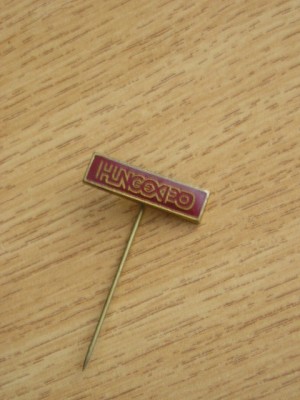 QW9 L 62 - insigna - tematica economie - Hungexpo - Ungaria foto