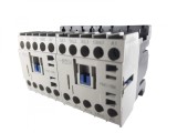 Contactor mini reversibil 16A alimentare bobina la 24V AC 3 poli + 2 contacte normal deschise NO, Omu System