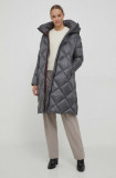 Cumpara ieftin Blauer jachetă de puf de damă, culoarea gri, de iarnă
