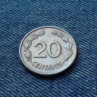 1o - 20 Centavos 1946 Ecuador / an unic de batere foto