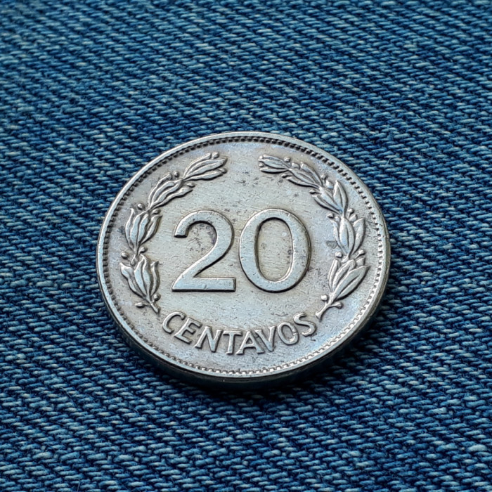 1o - 20 Centavos 1946 Ecuador / an unic de batere