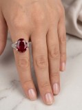 Cumpara ieftin Inel din Argint 925 Royal Crimson, cu Piatra Ovala Rosie si Pavaj Cristale