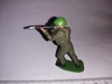 bnk jc Britains Herald British Khaki Infantry Defense - puscas
