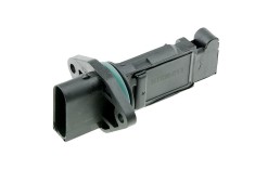 Debitmetru aer Bmw Seria 1 E8 116, 118, 120 2003-2011, 3 E3 320, 330 1993-2005, 5 E39 525, 530 1996-2004, X3 2.0 2005-2011, X5 3.0d 2001-2003, Land R