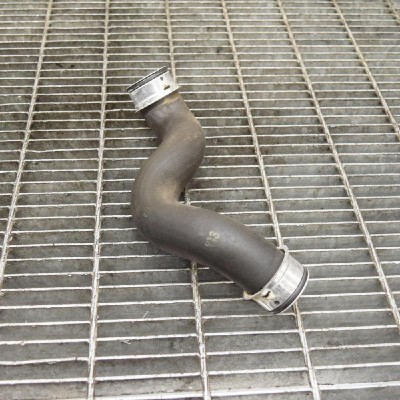 Furtun radiator răcire dreapta MERCEDES-BENZ C W204 2010 OEM: A2045011682 4208624 foto