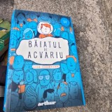 Baiatul de acvariu - Lisa Thompson