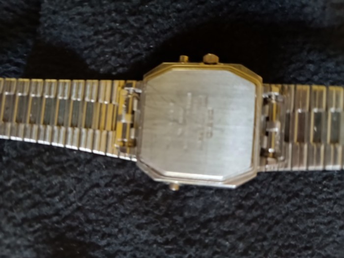 Ceas Casio