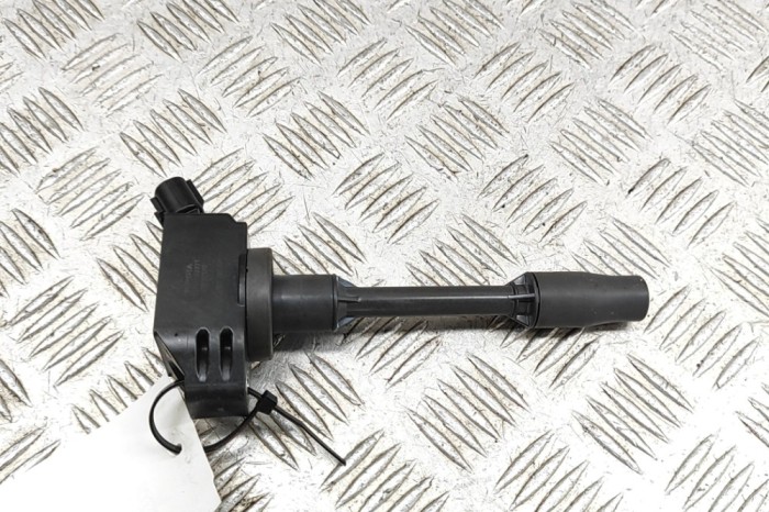 Bobina de inducție de &icirc;naltă tensiune TOYOTA YARIS CROSS MXP_ 2024 OEM: 90919-02277 | 31618565